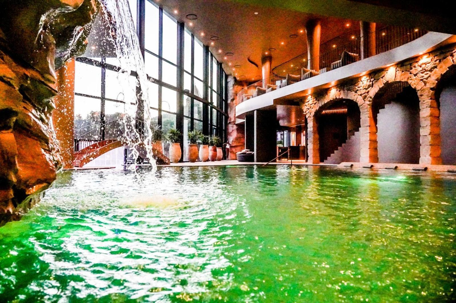 Grande Hotel Thermas Nature & Spa Термас-де-Сан-Педру-ду-Сул Екстер'єр фото